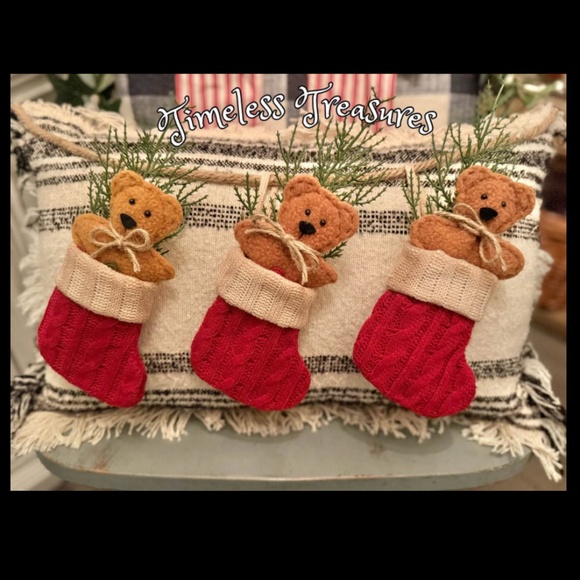 Farmhouse Primitive Christmas Pillow - Picture 1 of 1